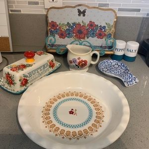 Farmhouse Kitchen Items